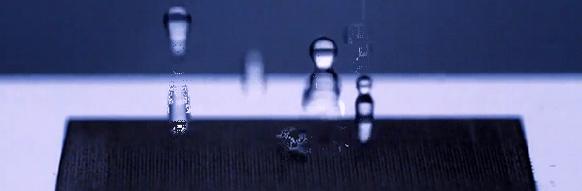 #Innovation : un métal superhydrophobe créé par des scientifiques